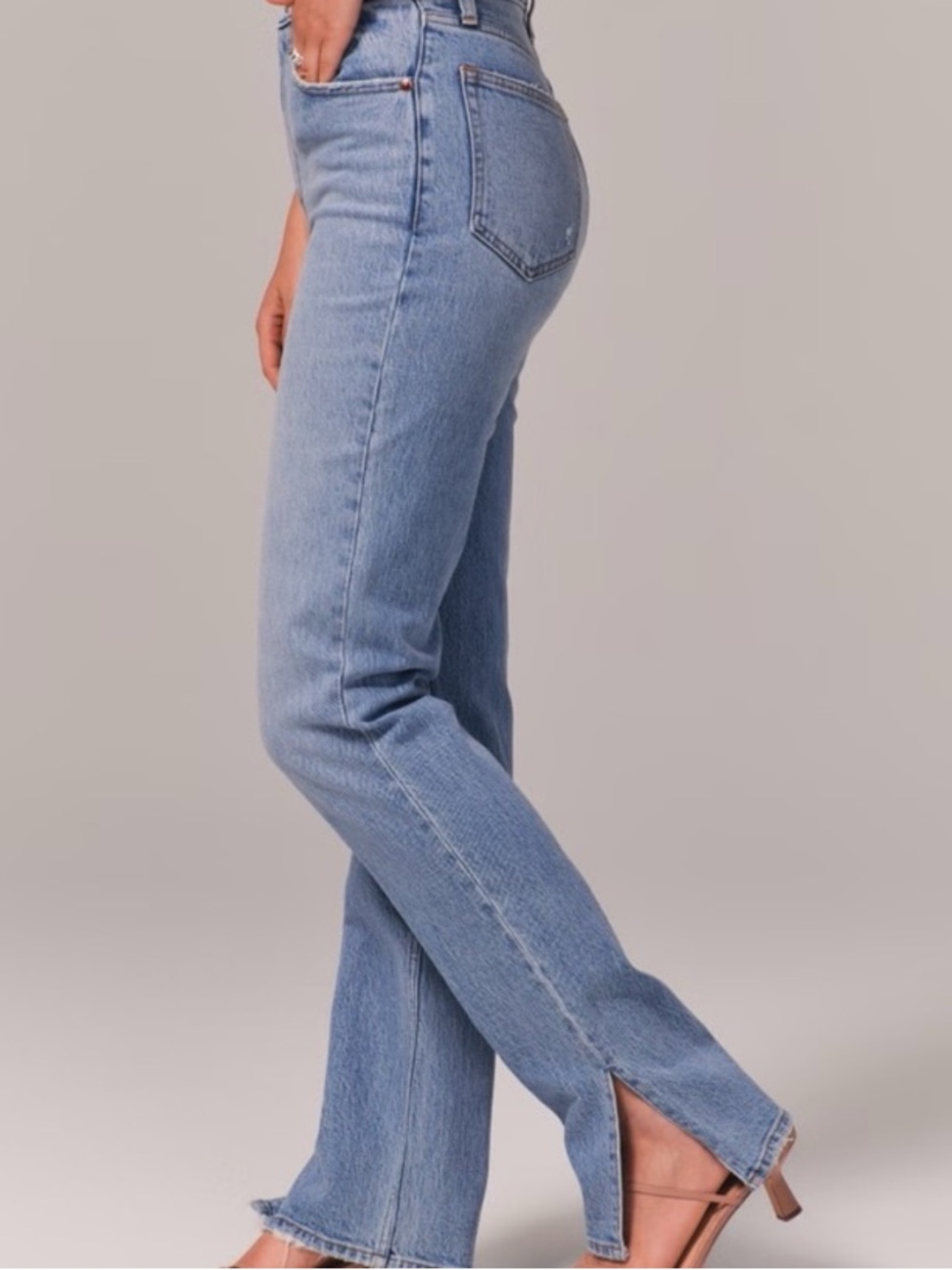 ABERCROMBIE & FITCH THE ‘90’s STRAIGHT ULTRA HIGH RISE JEANS SIZE 27/4 XS LIGHT